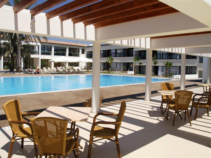 Royal Blue Hotel & Spa Geroskipou Bagian luar foto