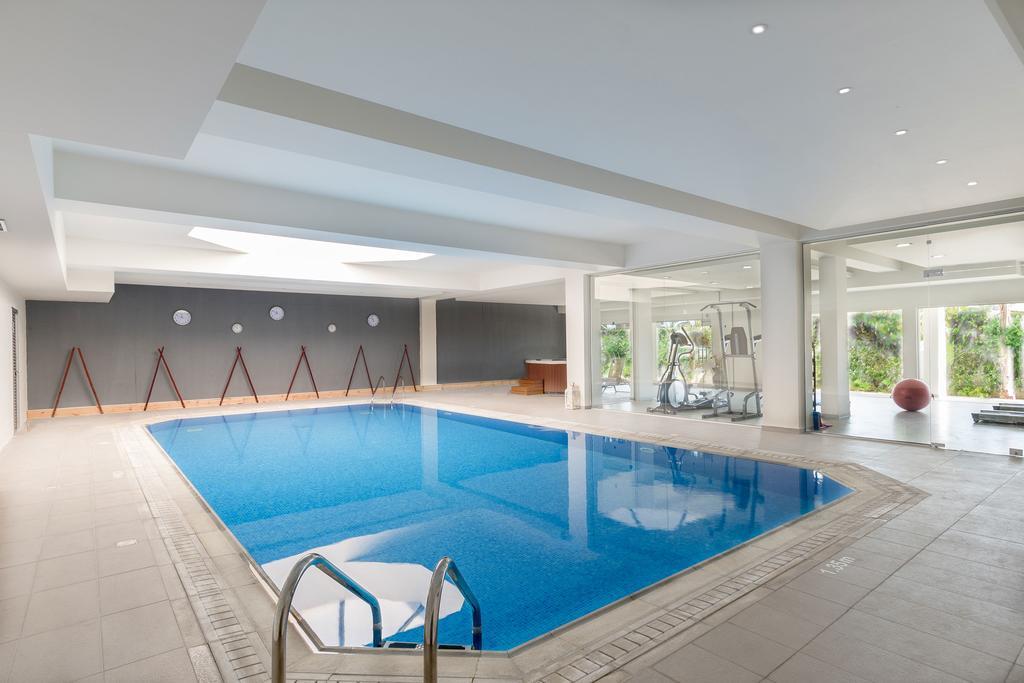 Royal Blue Hotel & Spa Geroskipou Bagian luar foto
