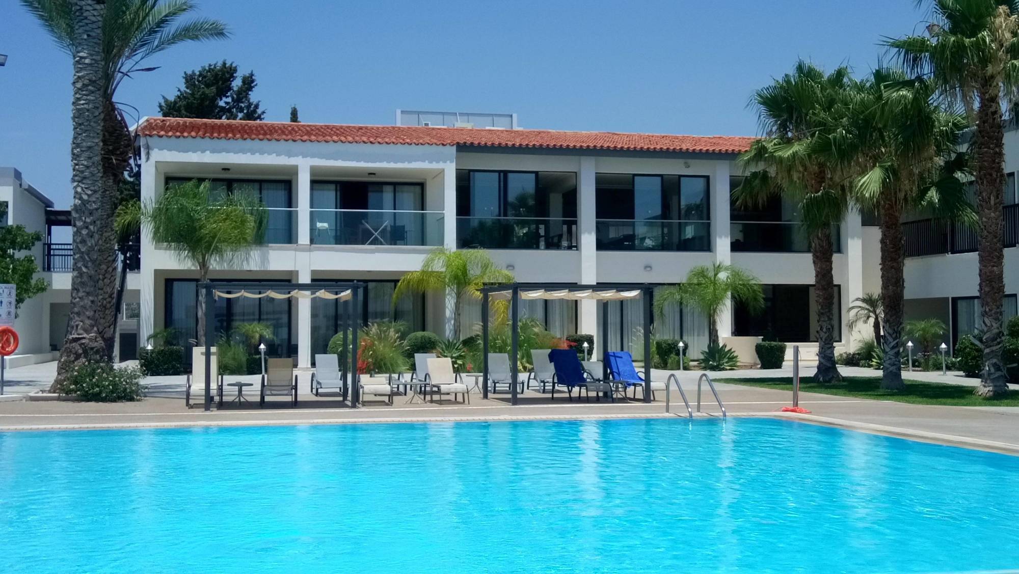 Royal Blue Hotel & Spa Geroskipou Bagian luar foto